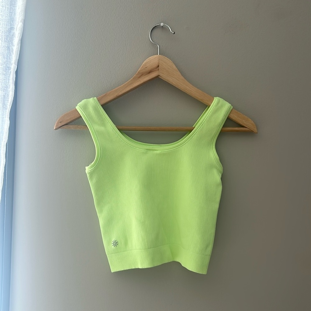 Cute Athleta Top